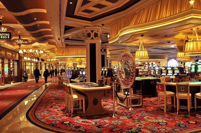 Lucky 101 Live Casino