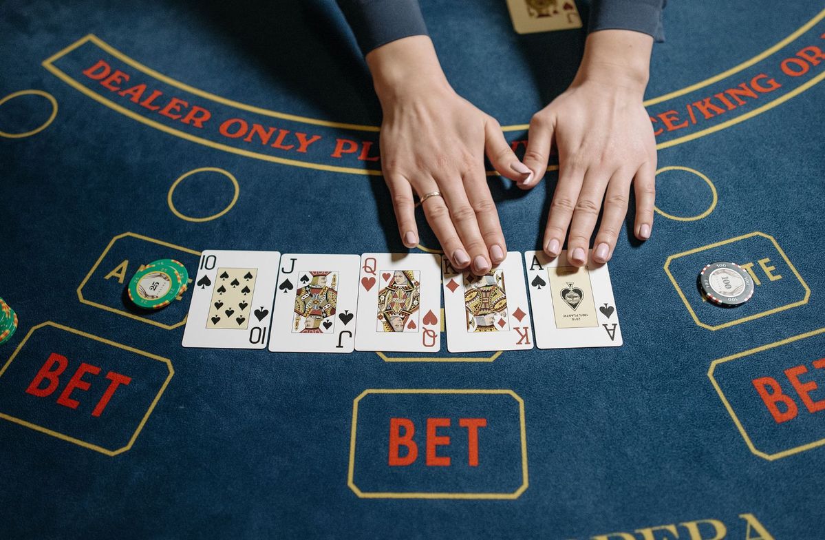 Lucky 101 Live Casino